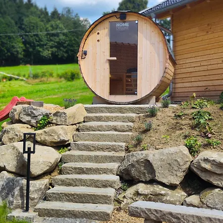 Vronichalets - Tiny Mit Sauna 木屋 Neukirchen