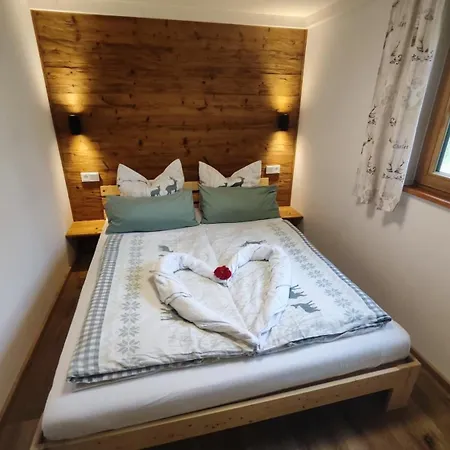 Vronichalets - Tiny Mit Sauna 木屋 *